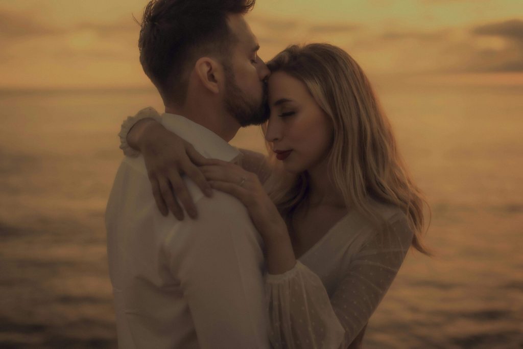 Lisa + Kim (Sweet Honeymoon at Palm Beach Resort)